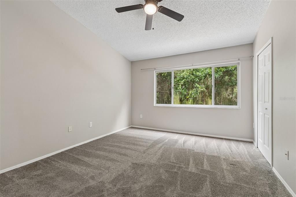For Sale: $192,900 (2 beds, 2 baths, 1184 Square Feet)