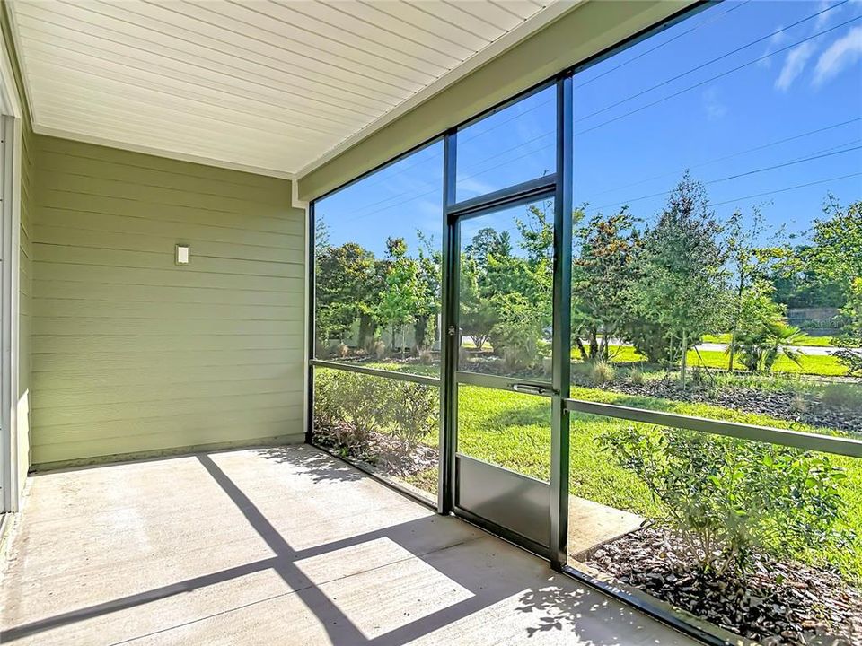 En Venta: $399,990 (4 camas, 3 baños, 2040 Pies cuadrados)