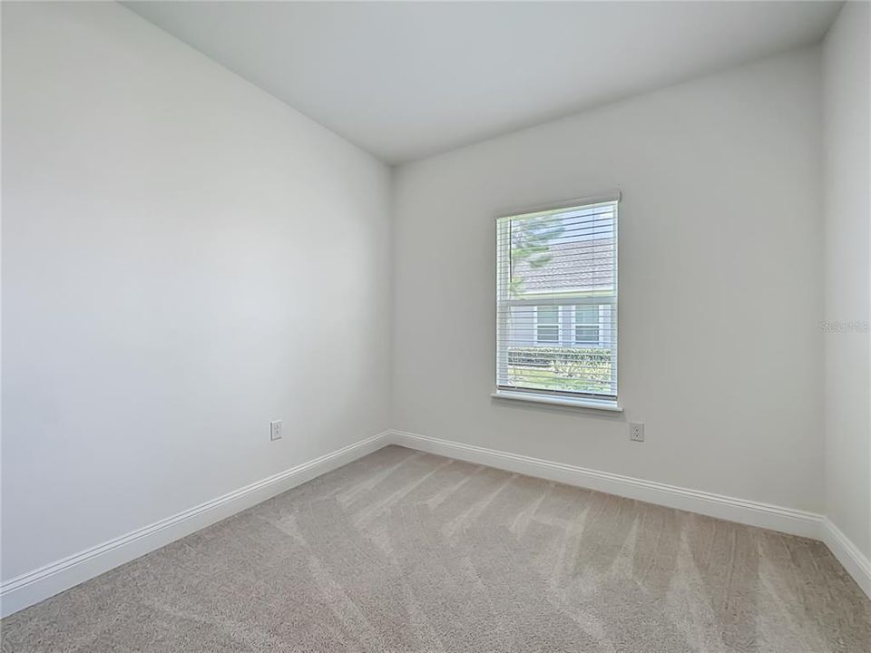 En Venta: $399,990 (4 camas, 3 baños, 2040 Pies cuadrados)