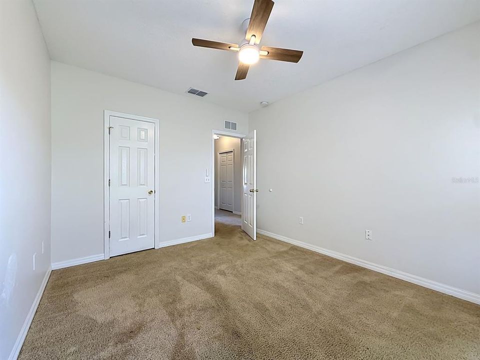 For Rent: $3,200 (4 beds, 2 baths, 2054 Square Feet)