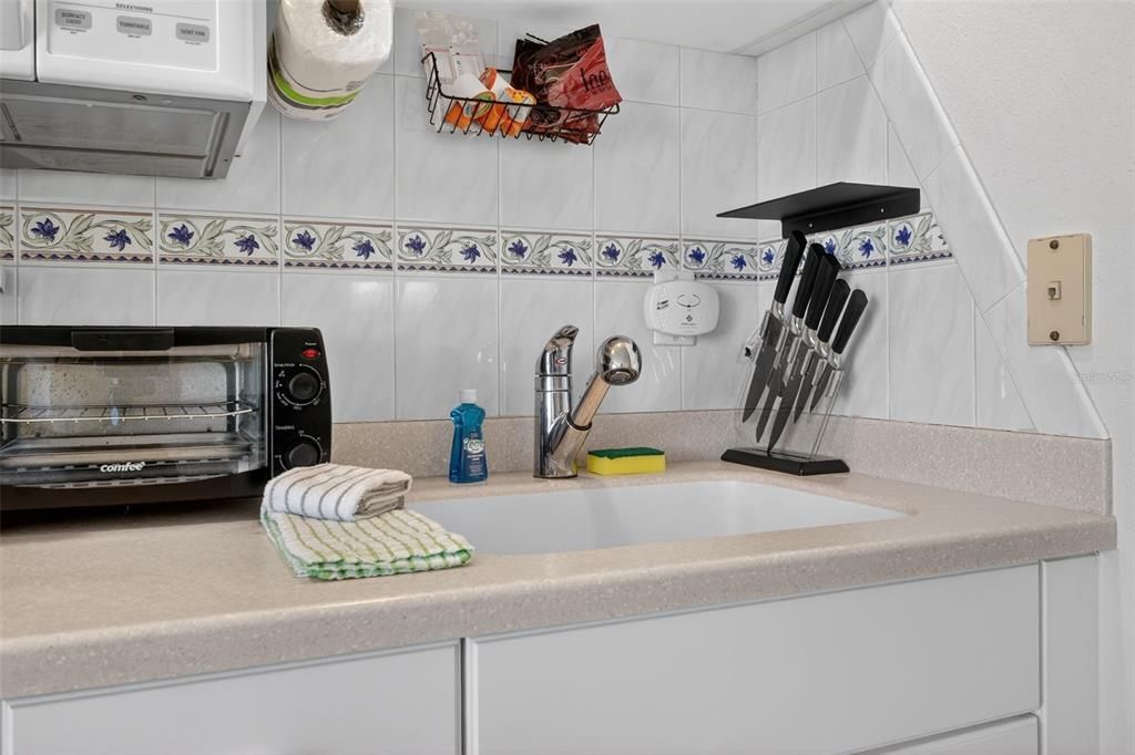 En Venta: $149,900 (0 camas, 1 baños, 429 Pies cuadrados)