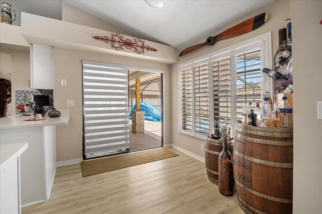 For Sale: $515,000 (3 beds, 2 baths, 1942 Square Feet)
