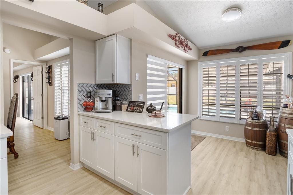 For Sale: $515,000 (3 beds, 2 baths, 1942 Square Feet)