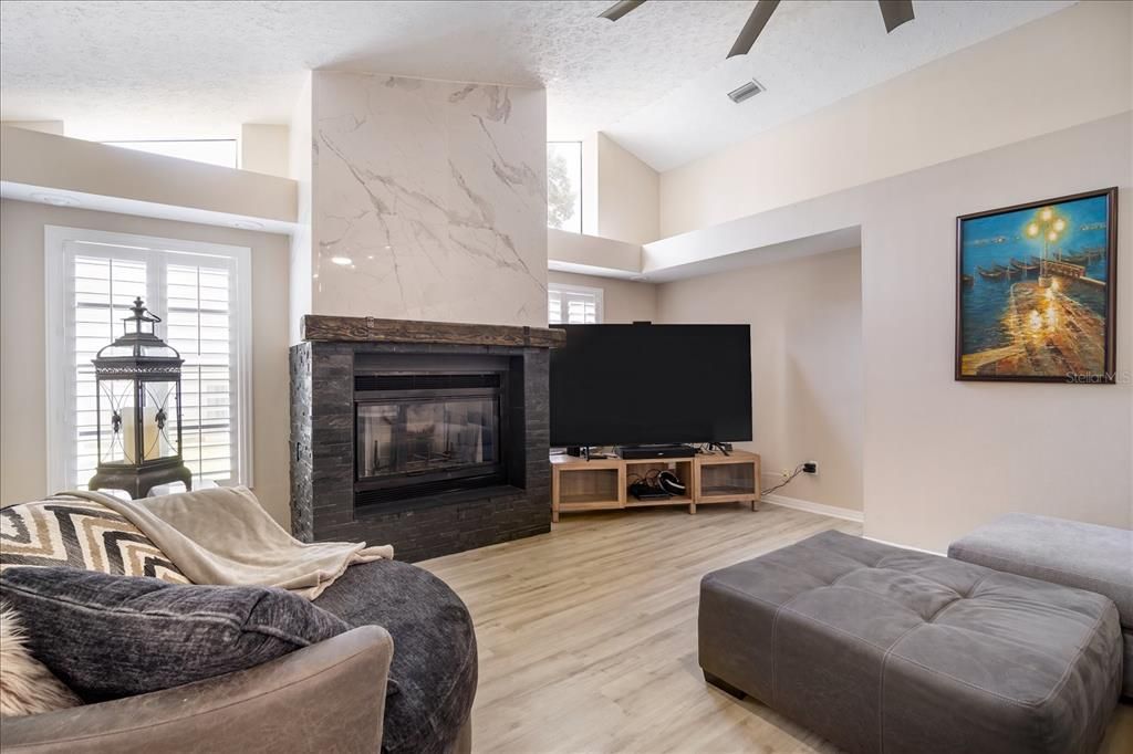 For Sale: $515,000 (3 beds, 2 baths, 1942 Square Feet)