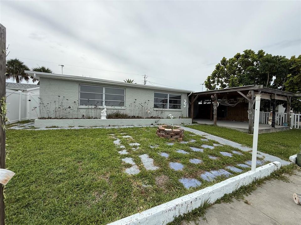 For Sale: $369,900 (2 beds, 2 baths, 1479 Square Feet)