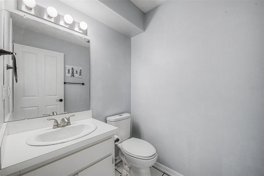 На продажу: $449,900 (3 спален, 2 ванн, 1783 Квадратных фут)