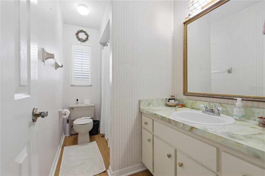 For Sale: $569,900 (3 beds, 2 baths, 2320 Square Feet)