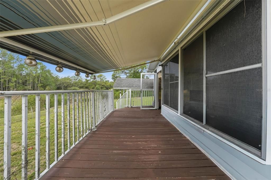For Sale: $145,000 (2 beds, 2 baths, 1296 Square Feet)