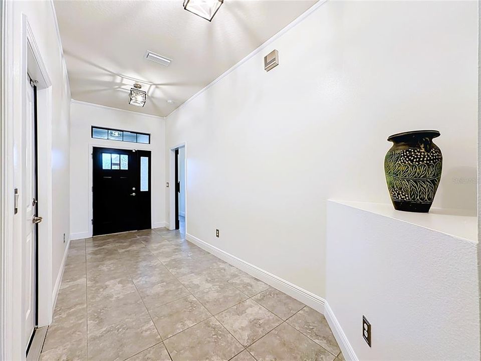 En Venta: $480,000 (3 camas, 2 baños, 1718 Pies cuadrados)