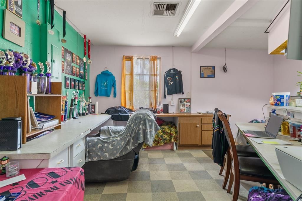 For Sale: $258,000 (0 beds, 0 baths, 2650 Square Feet)