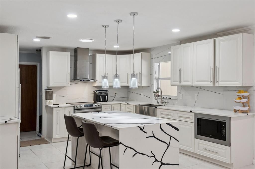 For Sale: $619,900 (3 beds, 0 baths, 2532 Square Feet)