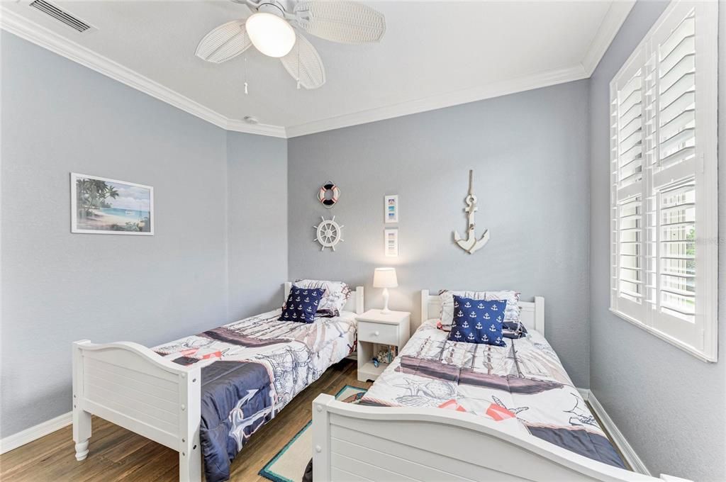 For Sale: $569,000 (4 beds, 2 baths, 2243 Square Feet)