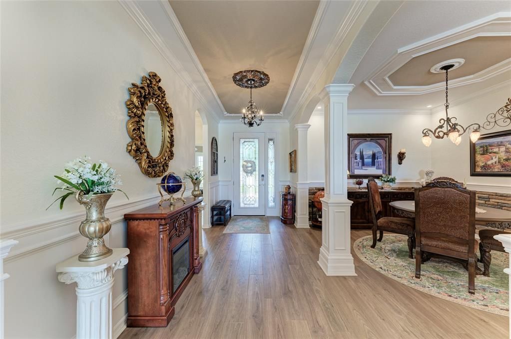 For Sale: $569,000 (4 beds, 2 baths, 2243 Square Feet)
