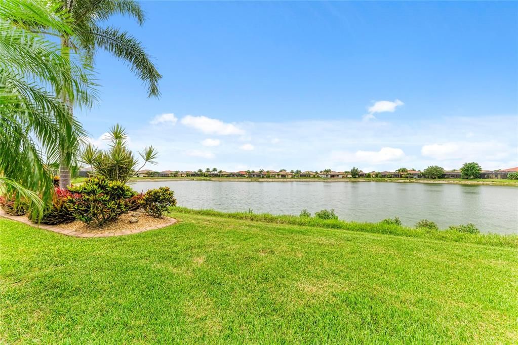 For Sale: $569,000 (4 beds, 2 baths, 2243 Square Feet)