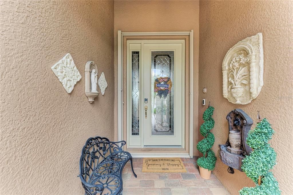 For Sale: $569,000 (4 beds, 2 baths, 2243 Square Feet)