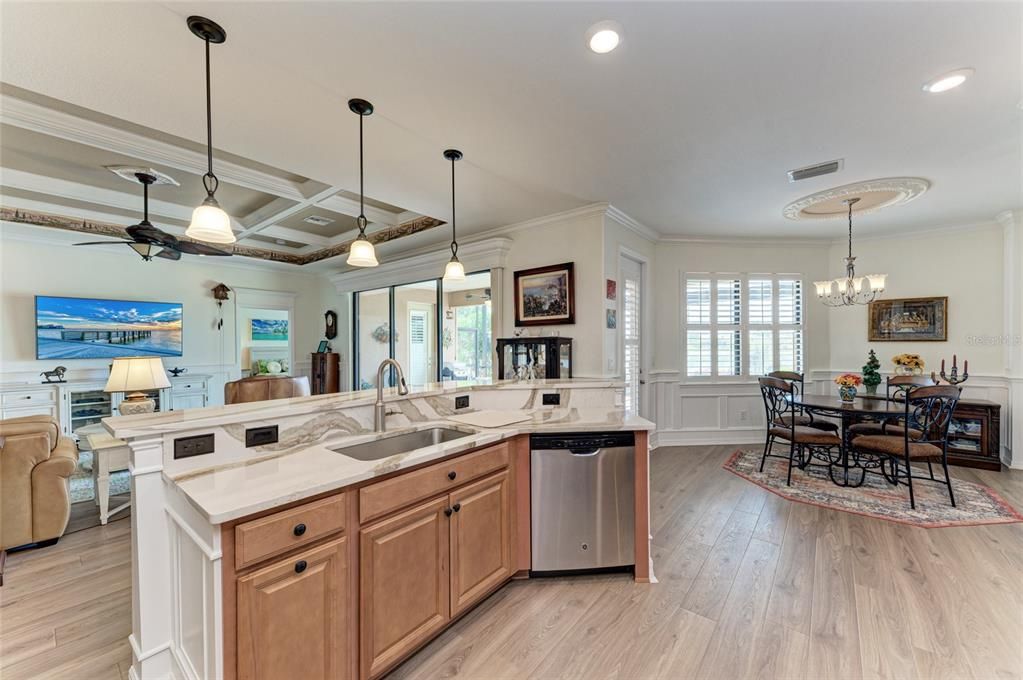 For Sale: $569,000 (4 beds, 2 baths, 2243 Square Feet)