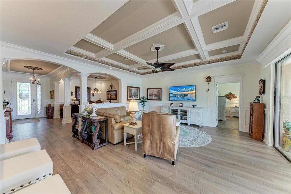For Sale: $569,000 (4 beds, 2 baths, 2243 Square Feet)