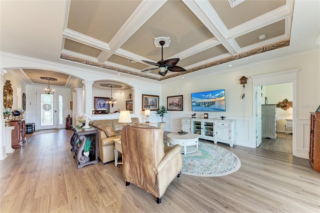 For Sale: $569,000 (4 beds, 2 baths, 2243 Square Feet)