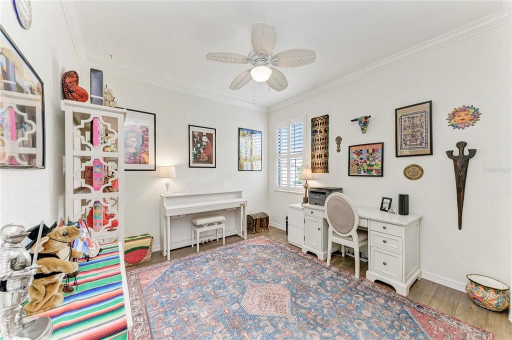 For Sale: $569,000 (4 beds, 2 baths, 2243 Square Feet)