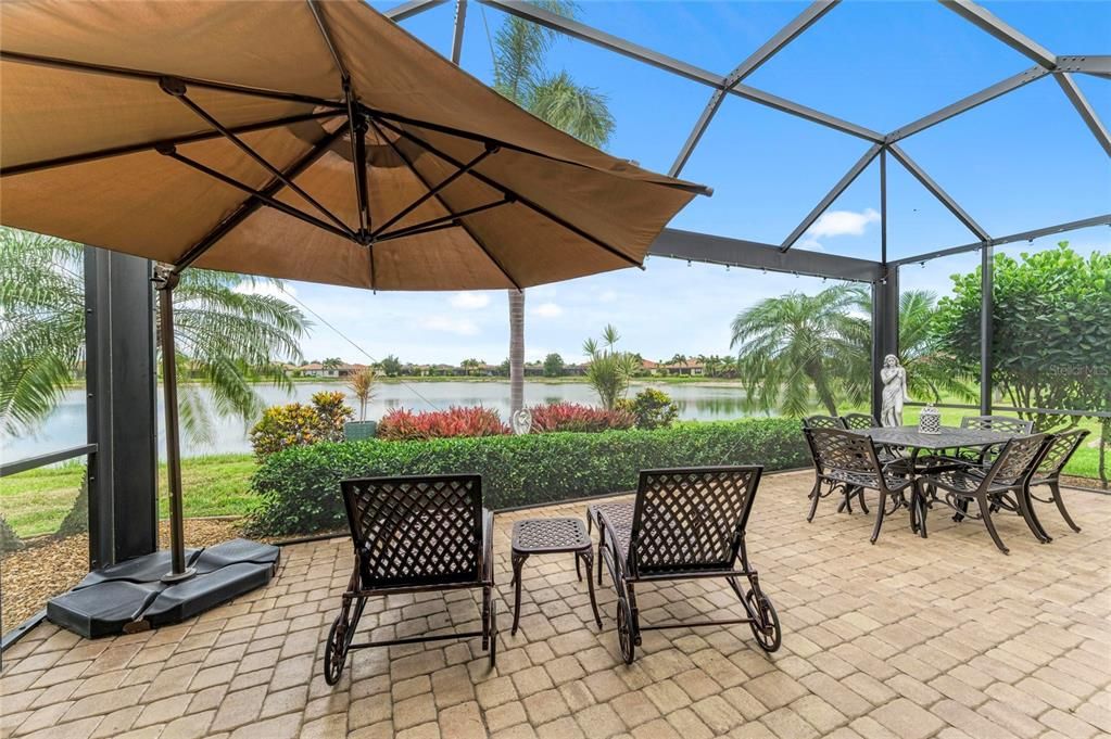 For Sale: $569,000 (4 beds, 2 baths, 2243 Square Feet)