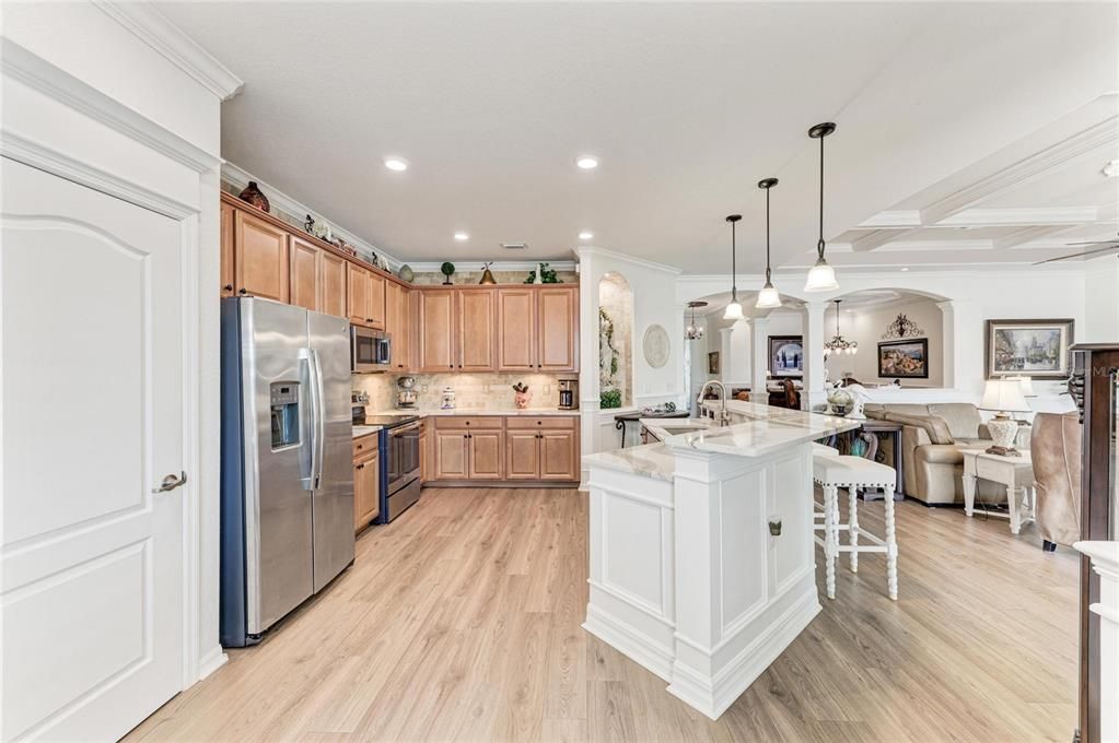 For Sale: $569,000 (4 beds, 2 baths, 2243 Square Feet)