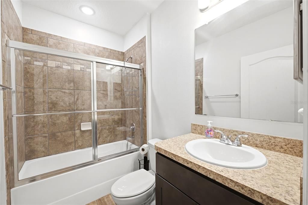 For Sale: $543,000 (4 beds, 3 baths, 2438 Square Feet)