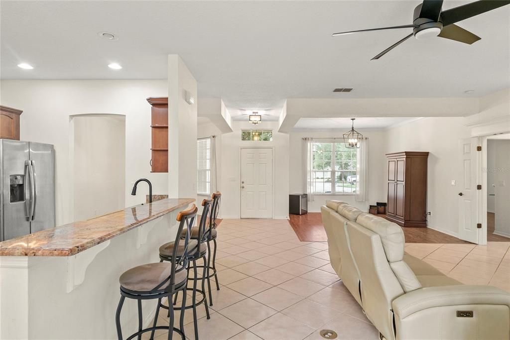 En Venta: $510,000 (3 camas, 2 baños, 1992 Pies cuadrados)