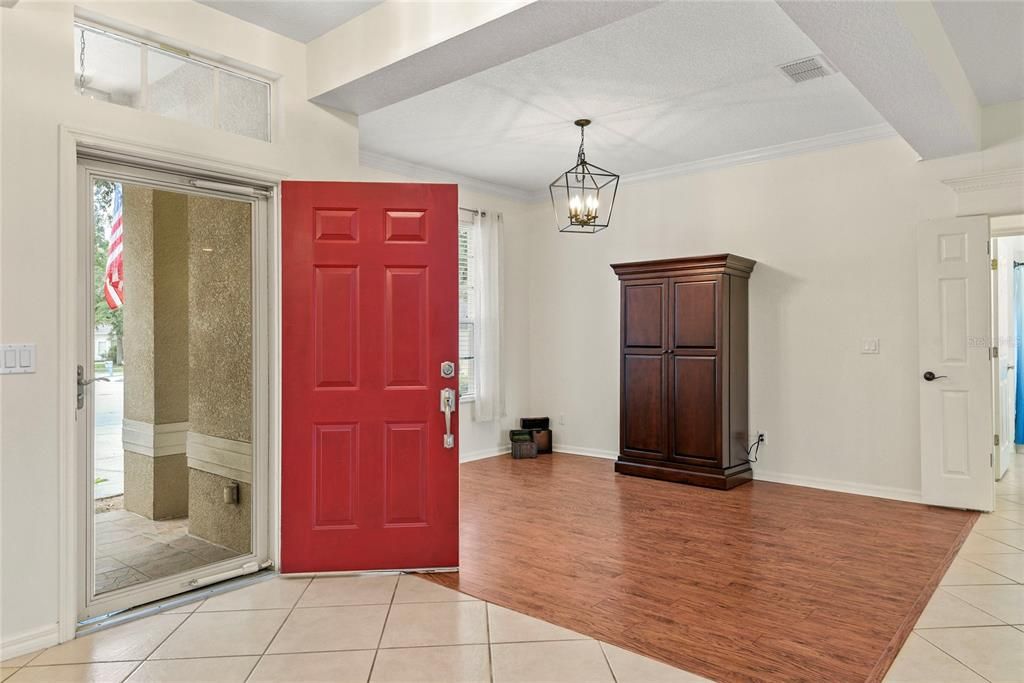 En Venta: $510,000 (3 camas, 2 baños, 1992 Pies cuadrados)