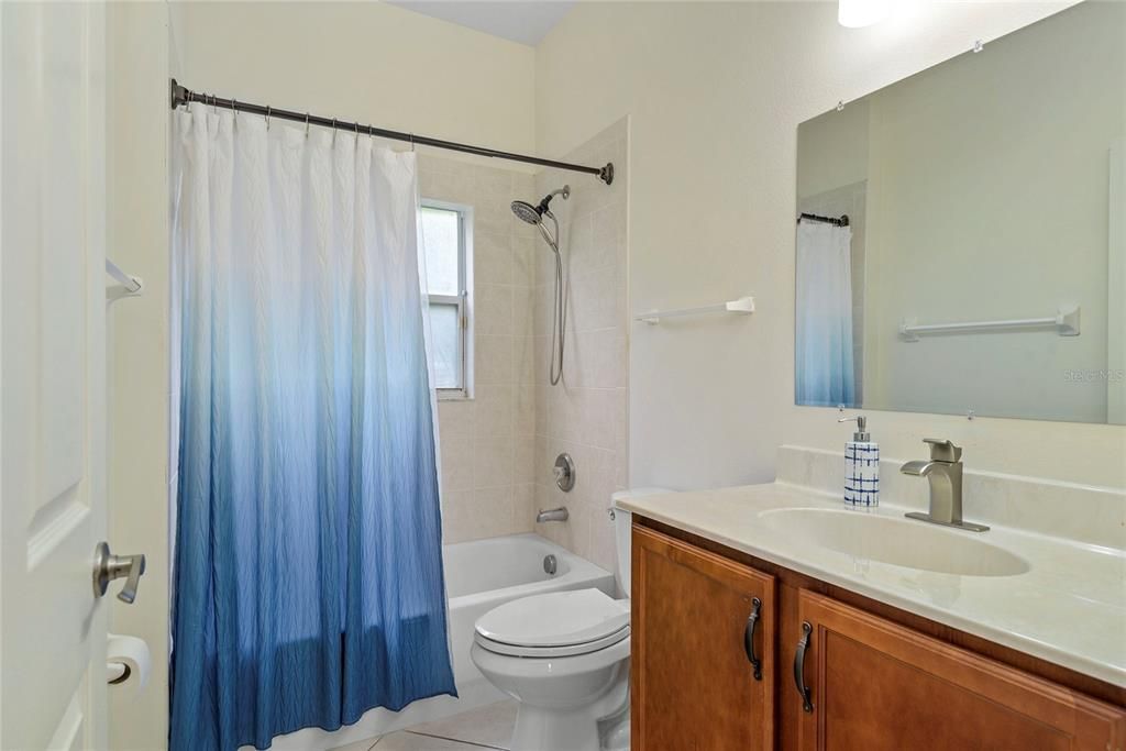 En Venta: $510,000 (3 camas, 2 baños, 1992 Pies cuadrados)