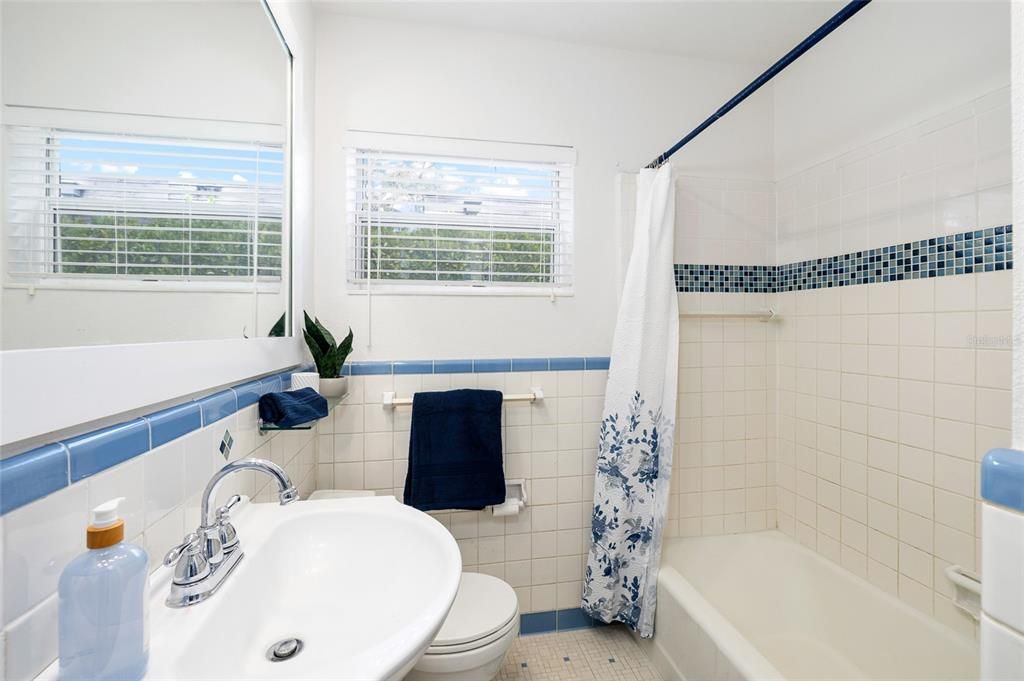 En Venta: $859,000 (3 camas, 2 baños, 1835 Pies cuadrados)