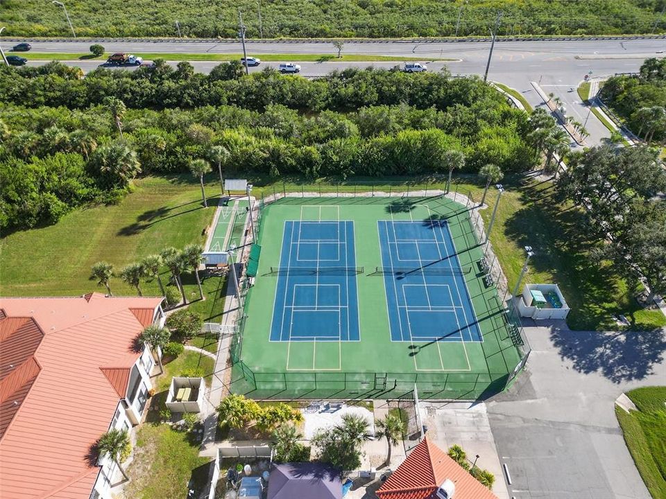 En Venta: $399,600 (2 camas, 2 baños, 1128 Pies cuadrados)
