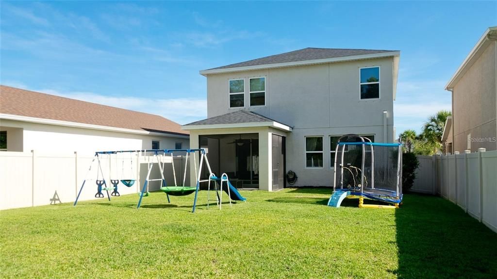 For Rent: $2,650 (3 beds, 2 baths, 2024 Square Feet)