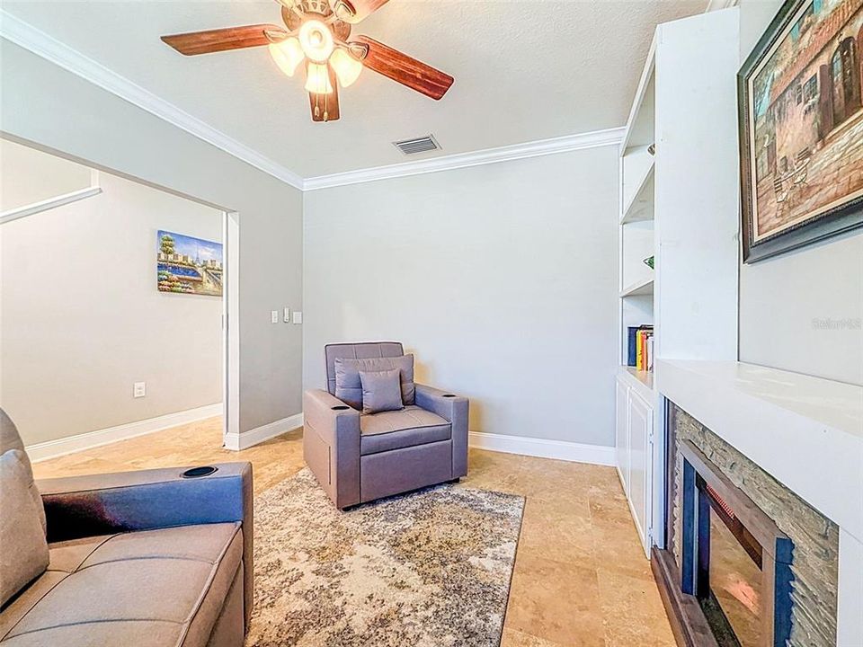 For Sale: $430,000 (5 beds, 2 baths, 2808 Square Feet)