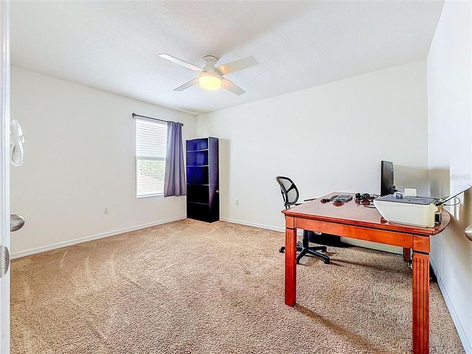 For Sale: $430,000 (5 beds, 2 baths, 2808 Square Feet)