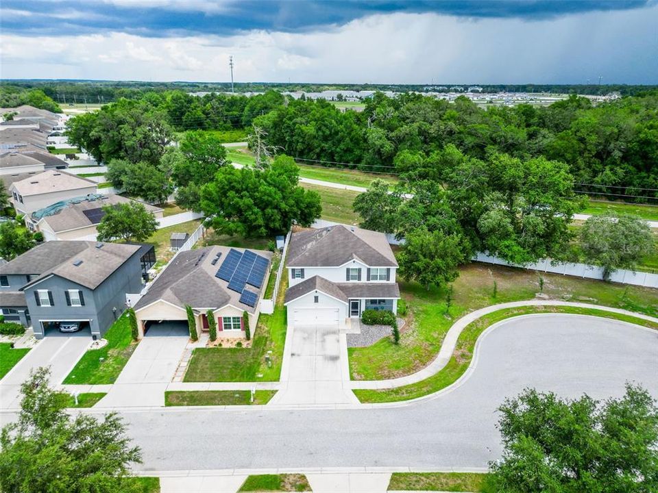 For Sale: $430,000 (5 beds, 2 baths, 2808 Square Feet)