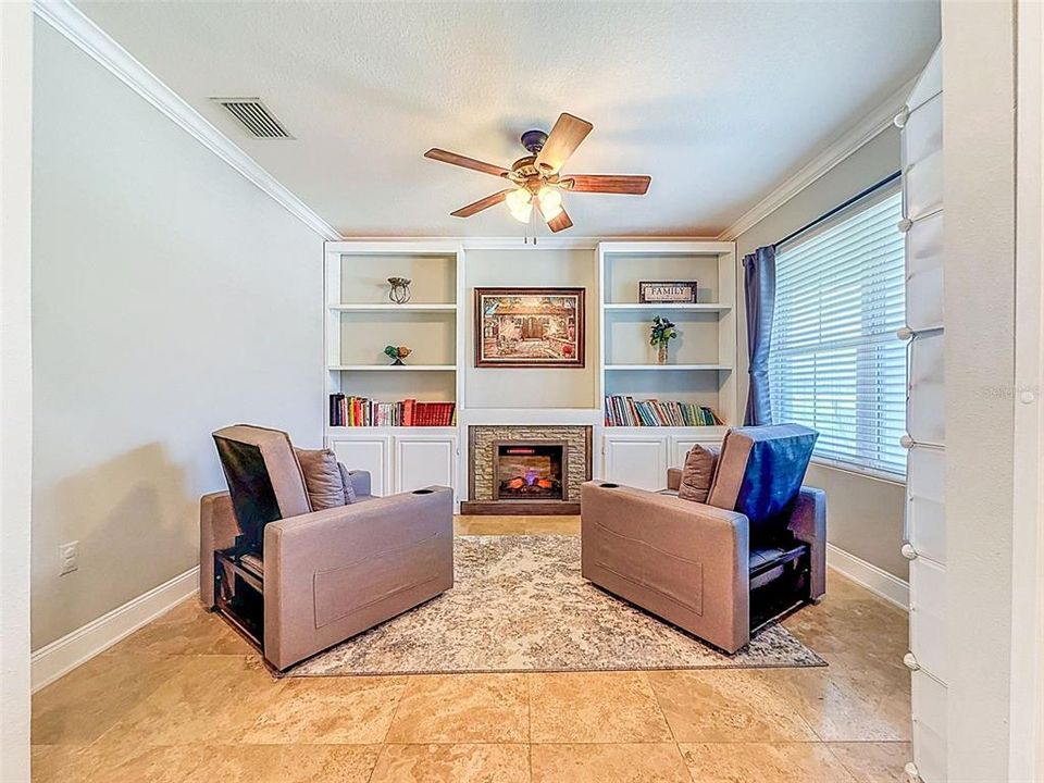 For Sale: $430,000 (5 beds, 2 baths, 2808 Square Feet)