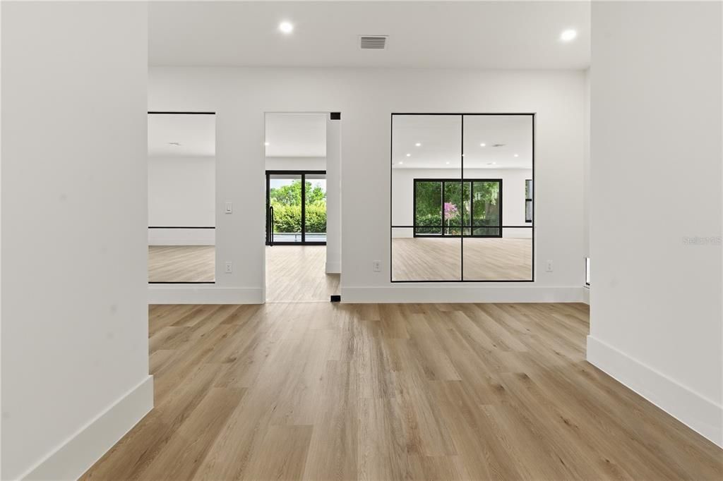 For Sale: $2,200,000 (4 beds, 4 baths, 5669 Square Feet)