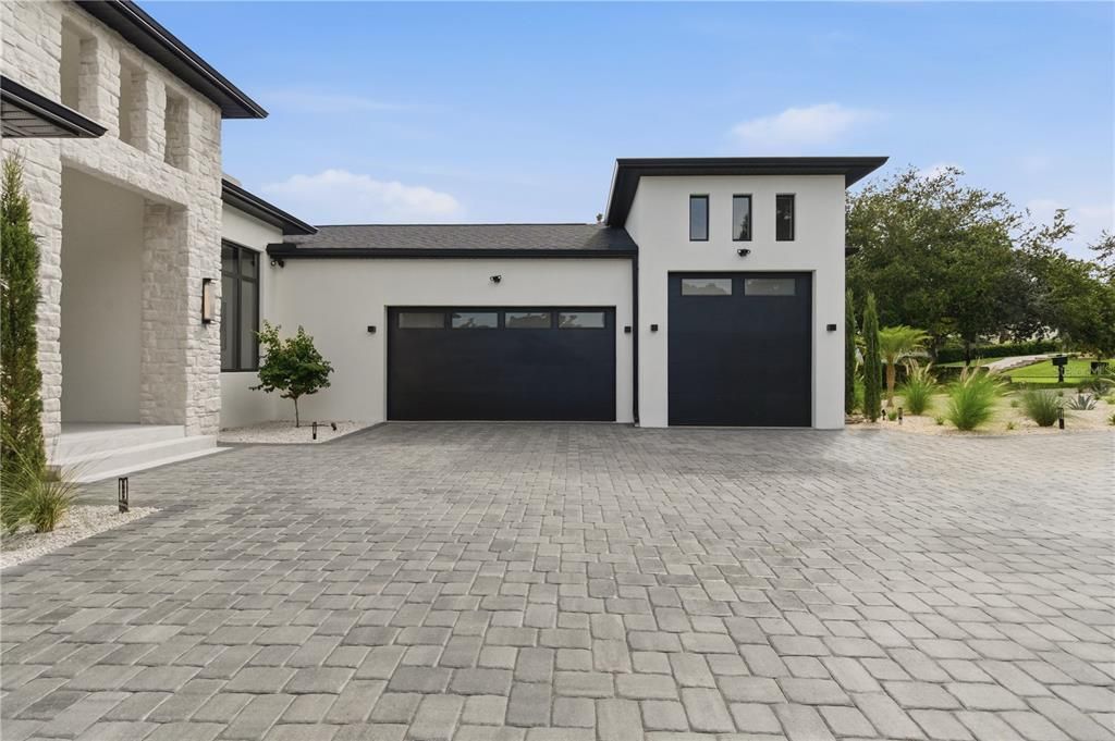 For Sale: $2,200,000 (4 beds, 4 baths, 5669 Square Feet)