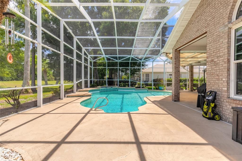 For Sale: $659,000 (4 beds, 3 baths, 2564 Square Feet)
