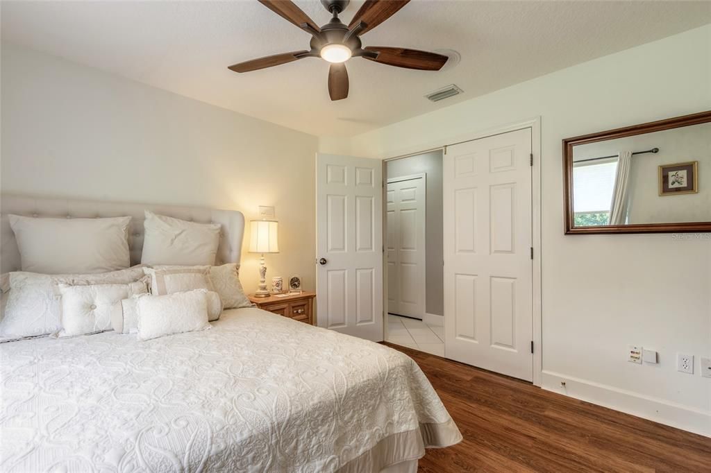 For Sale: $659,000 (4 beds, 3 baths, 2564 Square Feet)