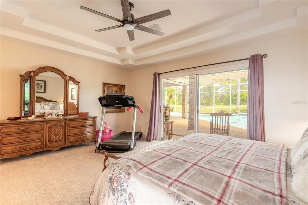 For Sale: $659,000 (4 beds, 3 baths, 2564 Square Feet)