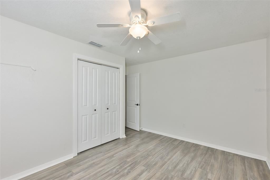 For Sale: $370,000 (3 beds, 1 baths, 1208 Square Feet)