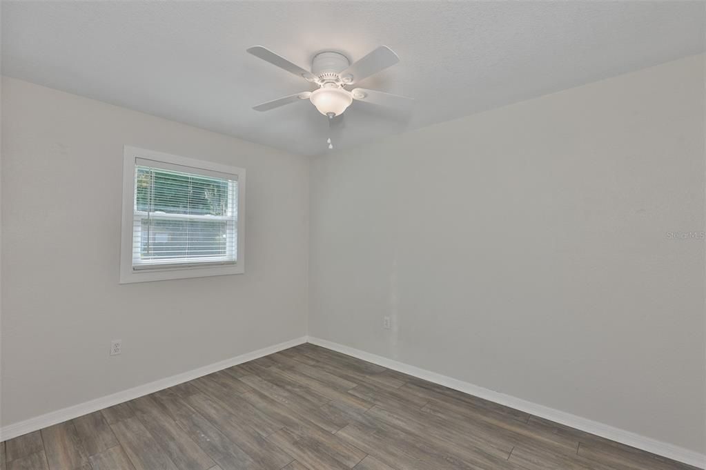 For Sale: $370,000 (3 beds, 1 baths, 1208 Square Feet)