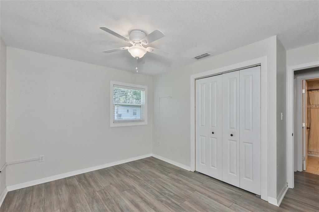For Sale: $370,000 (3 beds, 1 baths, 1208 Square Feet)