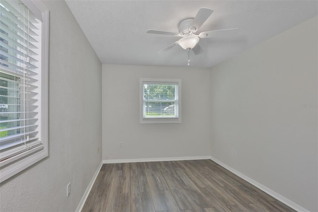 For Sale: $370,000 (3 beds, 1 baths, 1208 Square Feet)