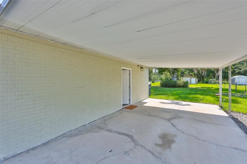 For Sale: $370,000 (3 beds, 1 baths, 1208 Square Feet)