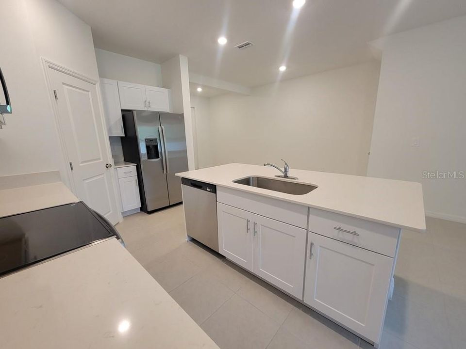 En Renta: $1,999 (3 camas, 2 baños, 1597 Pies cuadrados)