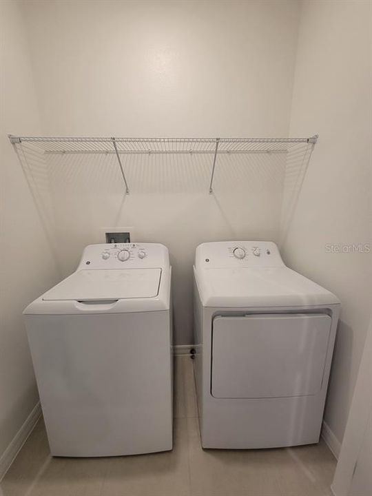 En Renta: $1,999 (3 camas, 2 baños, 1597 Pies cuadrados)