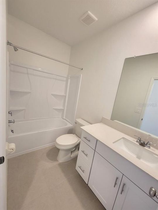 En Renta: $1,999 (3 camas, 2 baños, 1597 Pies cuadrados)