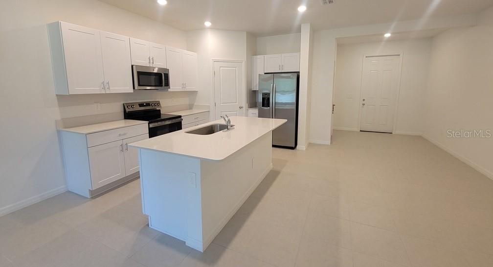 En Renta: $1,999 (3 camas, 2 baños, 1597 Pies cuadrados)